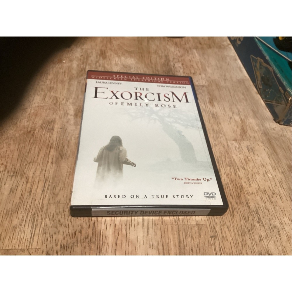 The Exorcism of Emily Rose (DVD, 2005, Special Edition, Rated) Laura Linney